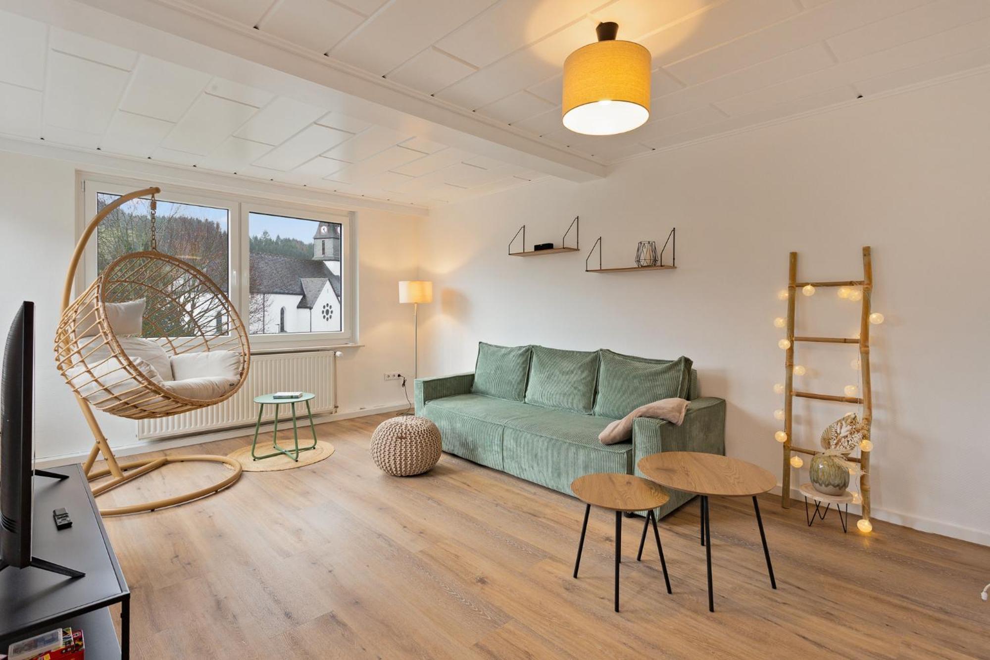 Gipfelstuermer Winterberg-Niedersfeld Mit Infrarotsauna, Yoga, Netflix, Wlan Luaran gambar